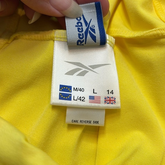 Reebok Lycra Yellow Gym Pants. Y2K. Small - Picture 4 of 8